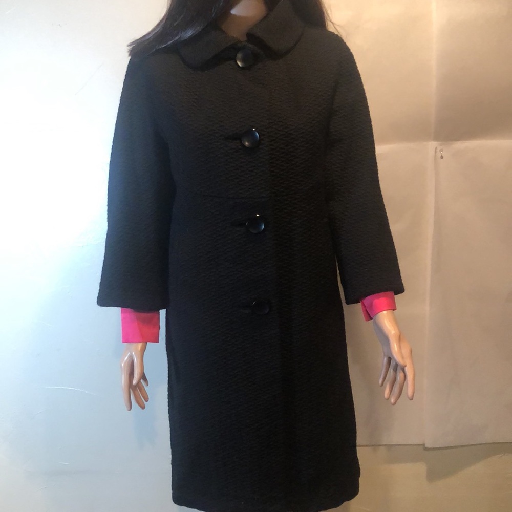 Vintage 50’s/60’s hand tailored 3/4 sleeve coat. Size S
